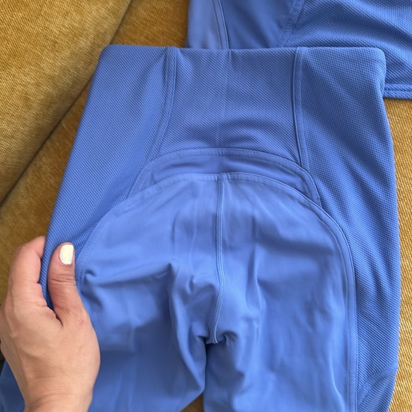 lululeomn purple Activewear Set - Picture 5 of 8